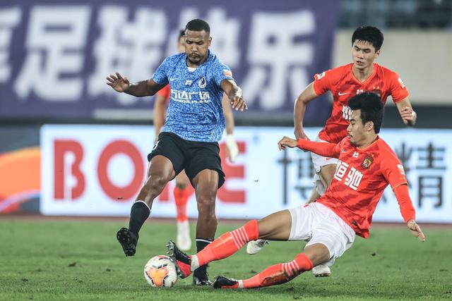 即将迎来亚冠硬仗 中超两连胜鼓舞上海海港？